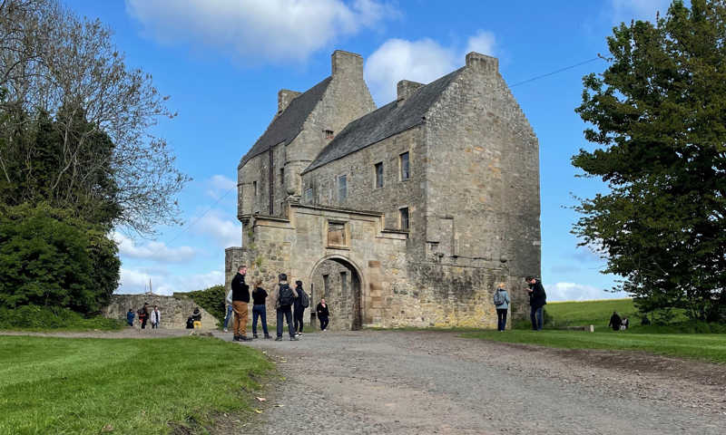 Midhope Castle Lallybroch Outlander Io Meinhard