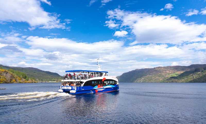 Medium Loch Ness Cruise Boat