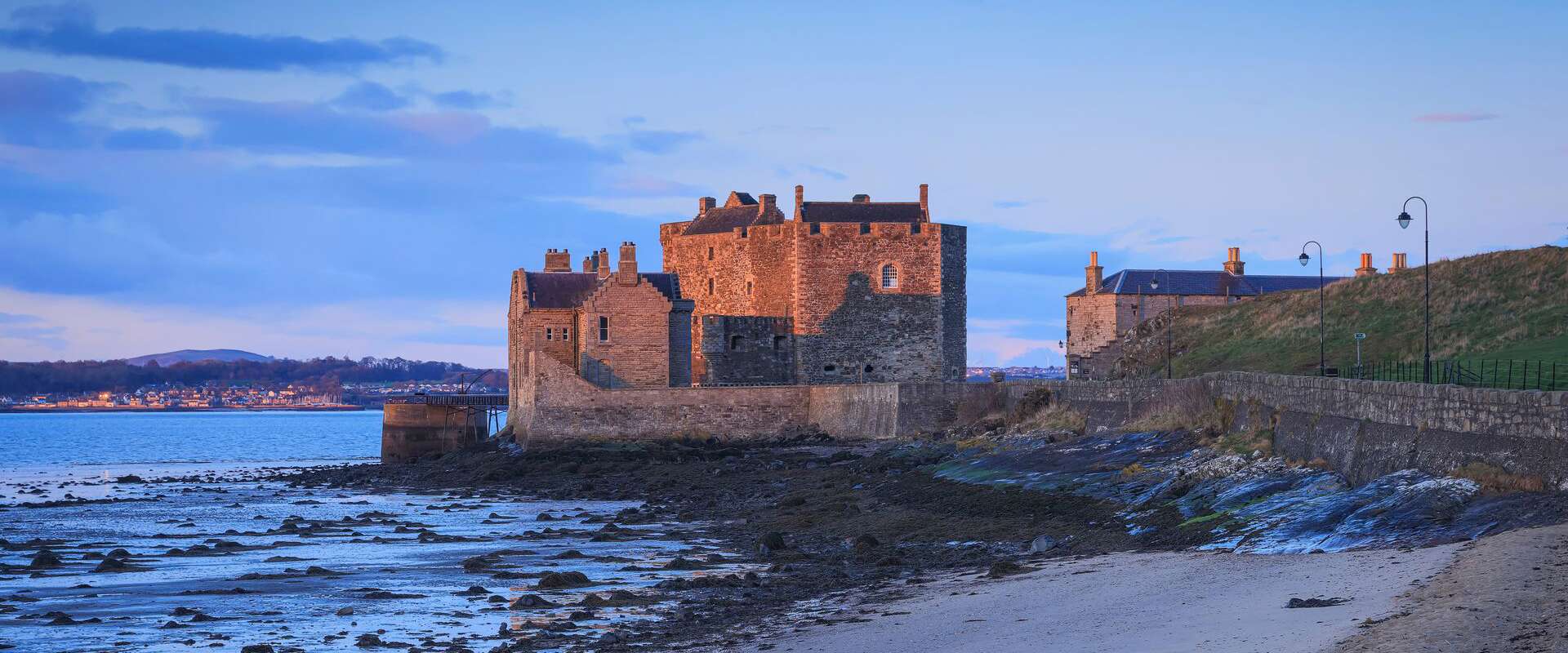 Outlander Castles & The Scottish Countryside hero image