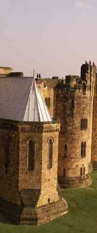 Alnwick Castle & The Borders image