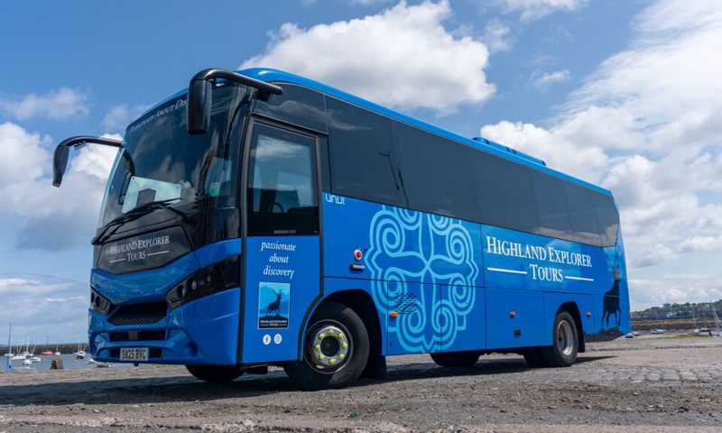 Medium Highland Explorer Tours HEX Bus Coach