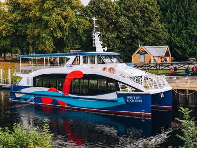 Loch Ness Boat Cruise